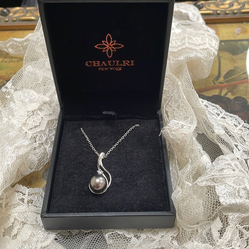 Chaulri Tahitian Black Pearl Pendant Sterling 925 Necklace